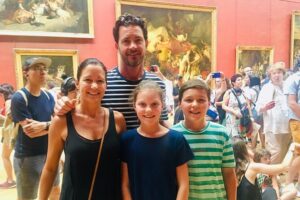 Kid Friendly Private Paris Louvre Tour with Tickets - Meeting at the Arc de Triomphe du Carrousel (and Getting Oriented Fast)