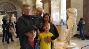 Louvre Museum Child-Friendly Private Tour for Families - Skip-the-line tickets: what “private” really buys your family