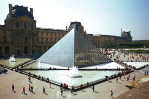 Louvre Museum Private Guided Tour with Access - The 3-hour plan: how a private guide turns chaos into a route