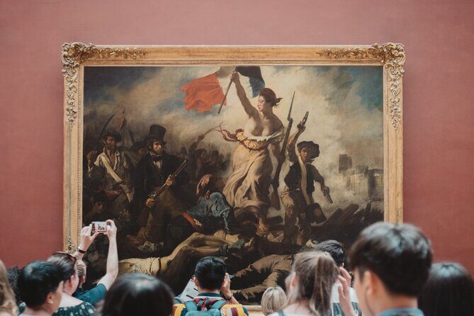 Louvre Museum Private Guided Tour with Access - Stop inside the Louvre: famous masterworks plus quieter stops