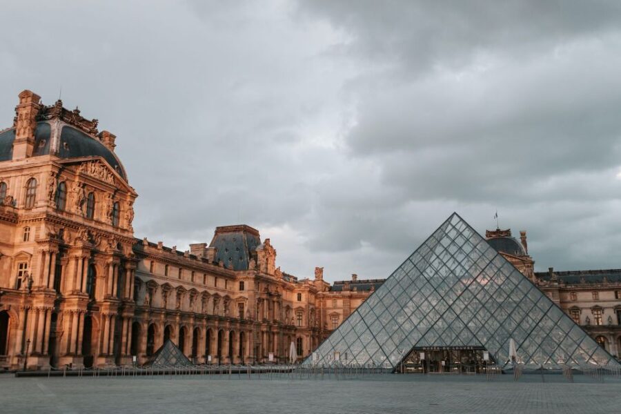 Paris: Private Skip-the-Lines Orsay and Louvre Museum Tour - Musée d’Orsay: Impressionism and Post‑Impressionism in a former station