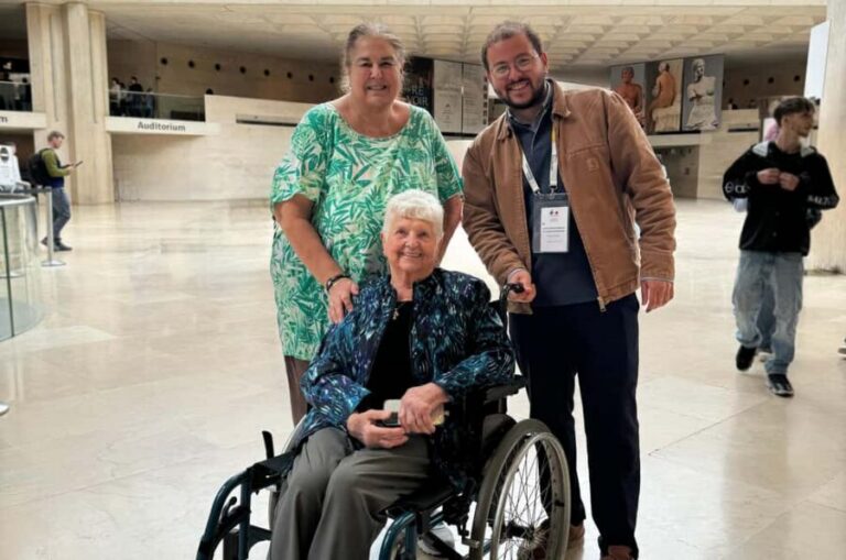 Wheelchair-Frendly Private Louvre Tour – Stress-Free & Easy - Hotel pickup and the van ride: optional help, not a hassle